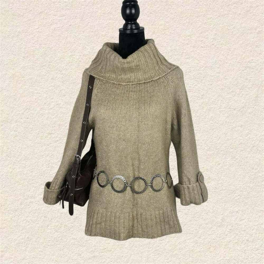 Carolyn Taylor Cozy Tan Turtleneck Chunky Sweater
